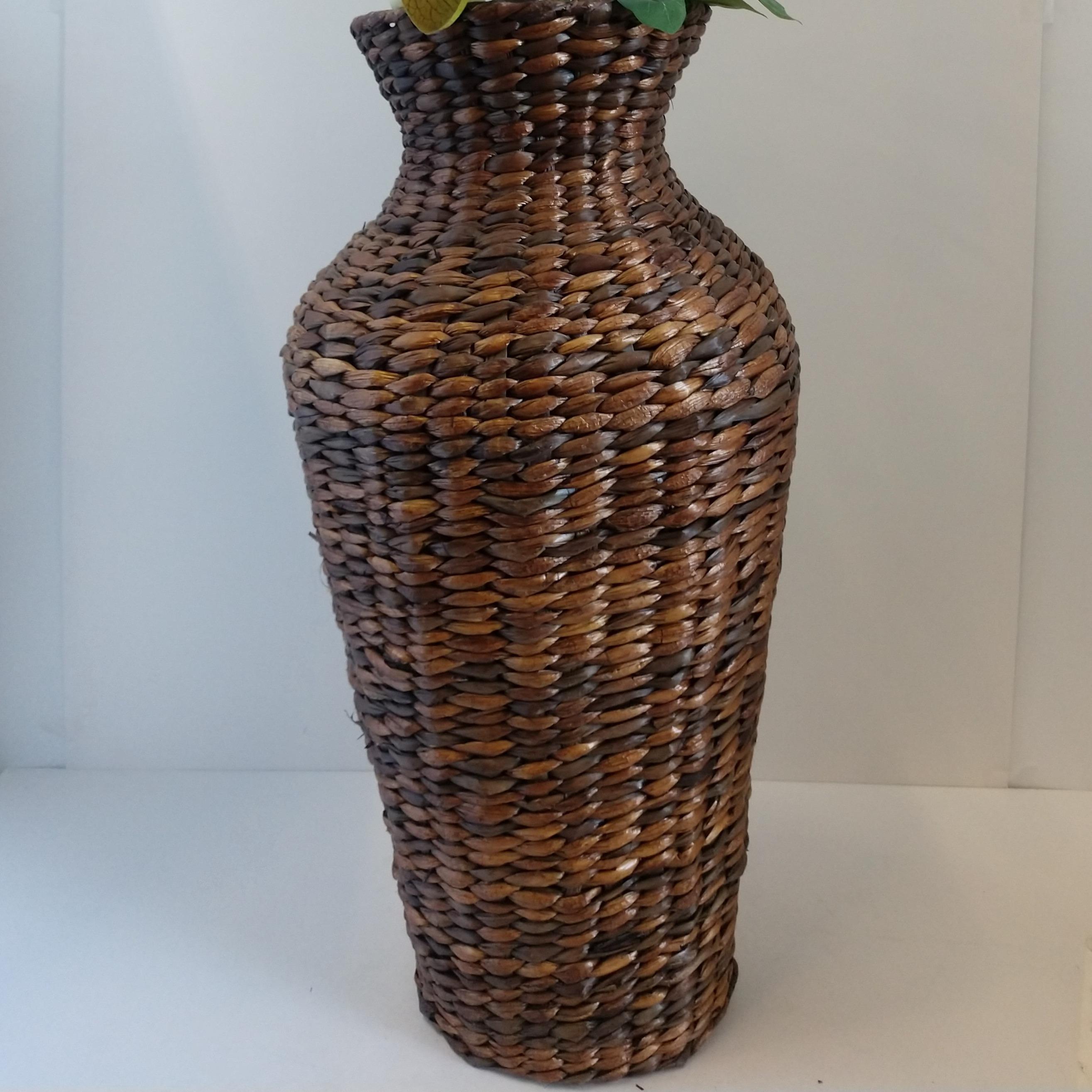 Wicker Vase Lgr