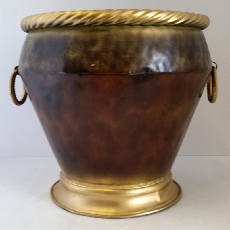 Metal Planter Center Piece