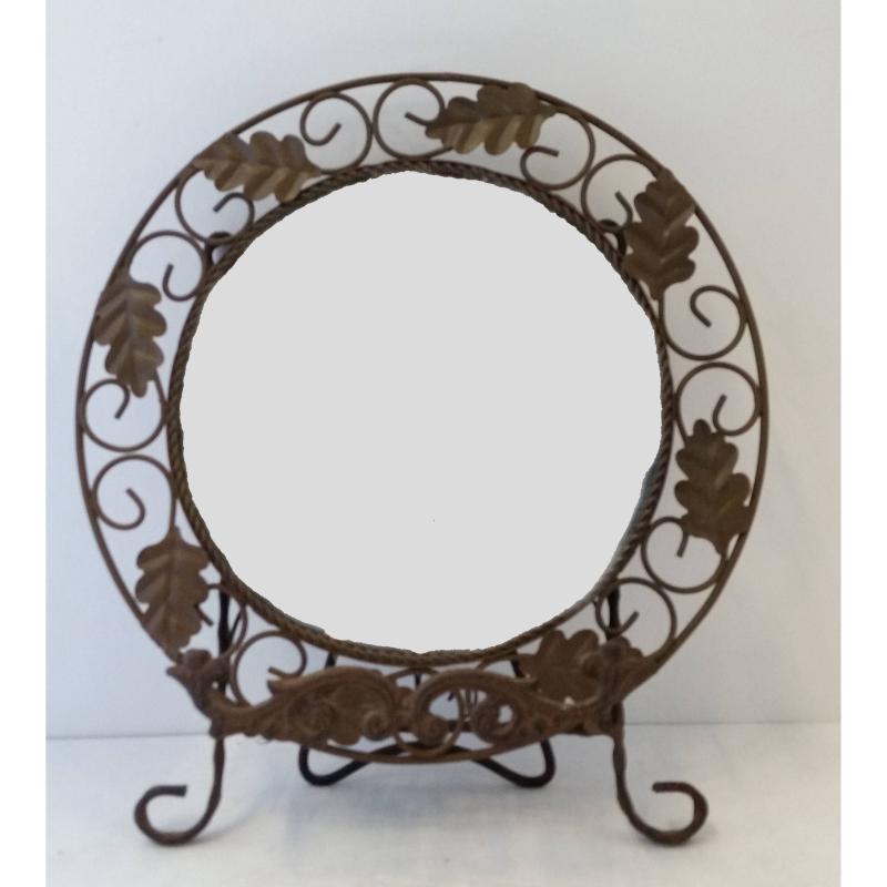 Mirrored Decor
