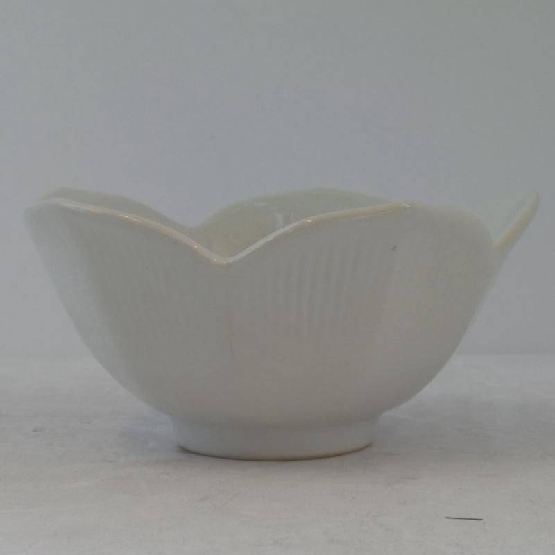 Porcelain Petal Bowl