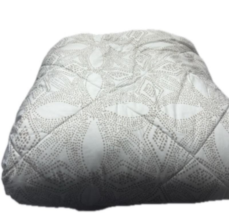 Queen Comforter