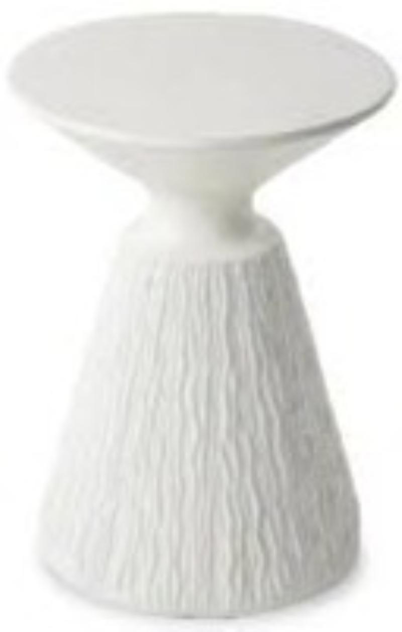 Indoor/outdoor End Table